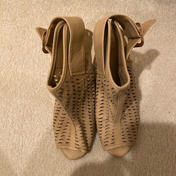 DbDk Fashion Cream Open Toe 3” Heels - Picture 3 of 5